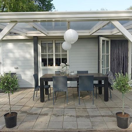 Vechtdalchalet De Berk, 5 Sterrenpark Capfun Stoetenslagh Rheezerveen Kültér fotó