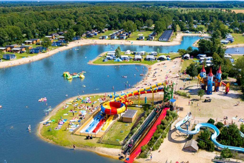Vechtdalchalet De Berk, 5 Sterrenpark Capfun Stoetenslagh Rheezerveen Kültér fotó